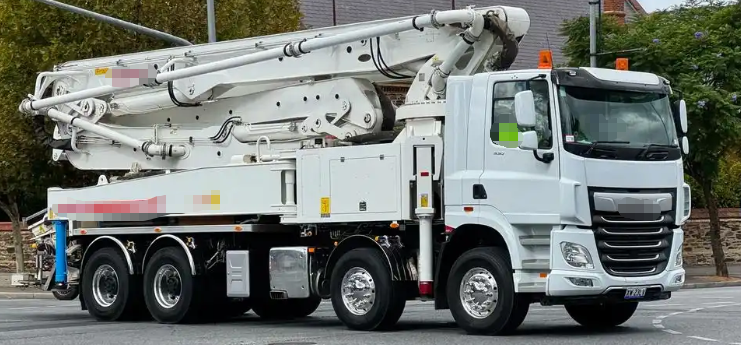 泵车租赁后操作手配合不畅？高效协同的沟通标准与责任界面划分