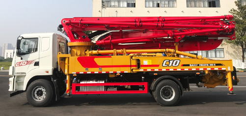 突遇短时强阵风，泵车是立即收臂还是保持？不同风力下的科学应对决策流程